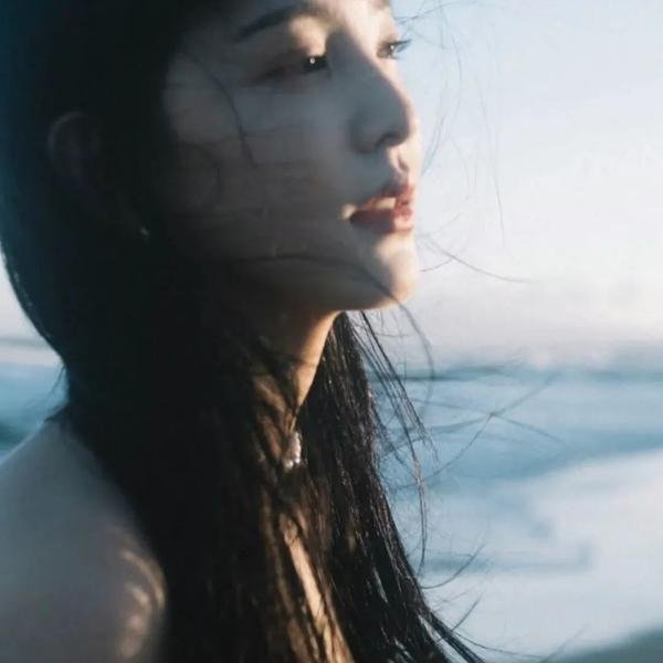 情困荡女心